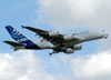 Airbus A380-861, F-WWDD, da Airbus, decolando no aeroporto de Cumbica, em Guarulhos. (22/03/2012)