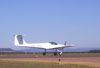 Aeromot AMT-600 Guri, PR-HDF, correndo para decolar.