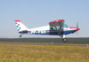 Aero Boero 115, PP-FGH, do Aero-clube de Itápolis, decolando.