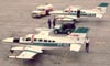 Dois Cessna 402B Businessliner (PT-IUY e PT-IUZ). (12/12/1976) Foto: Wesley Minuano.