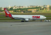 Airbus A330-223, PT-MVV, da TAM. (22/03/2012)